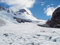 Marconi Pass - Patagonia Adventure Trip: Outdoor travel trekking Patagonia Ice Cap - Glacier trekking in Patagonia, Argentina
